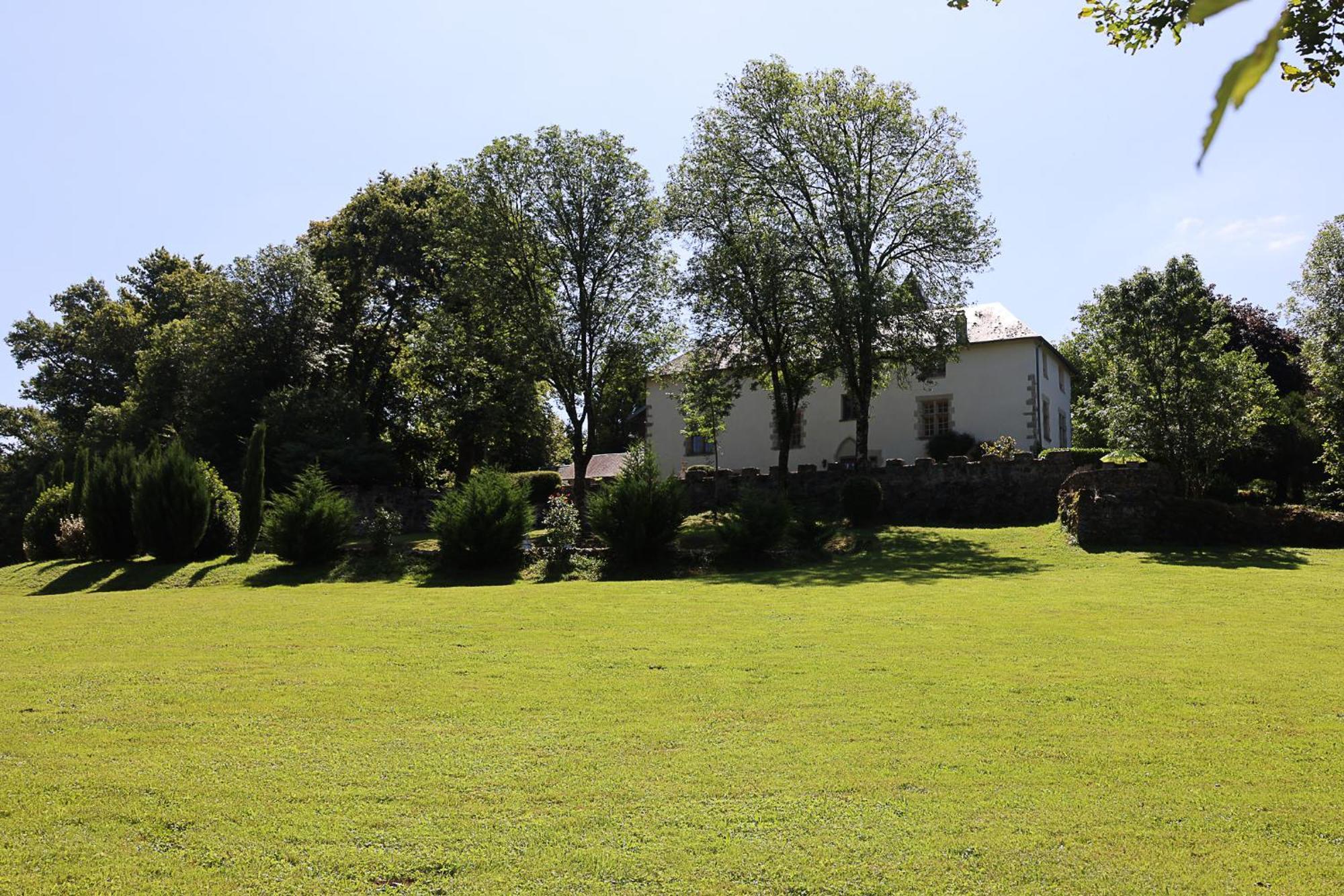 Manoir XV Domaine De Peyrafort 튈 외부 사진