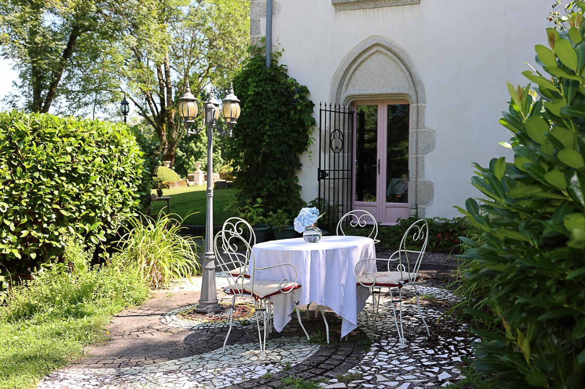 Manoir XV Domaine De Peyrafort 튈 외부 사진